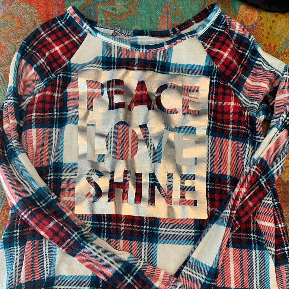 ✯ girls’ graphic long sleeve shirt ✯